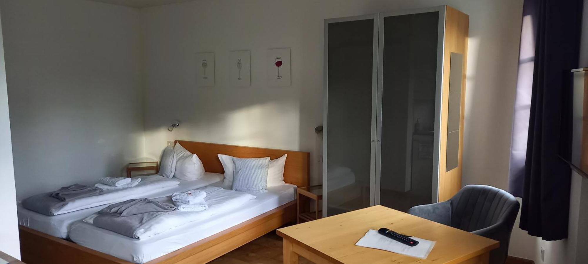 Weingut Fehres Appartement Brauneberg Buitenkant foto