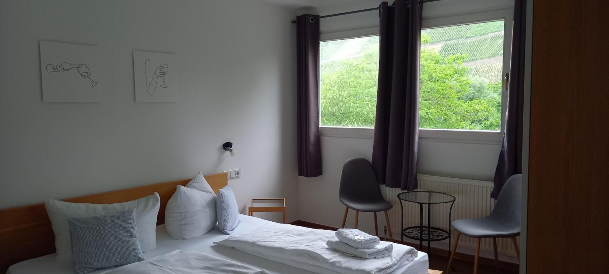 Weingut Fehres Appartement Brauneberg Buitenkant foto