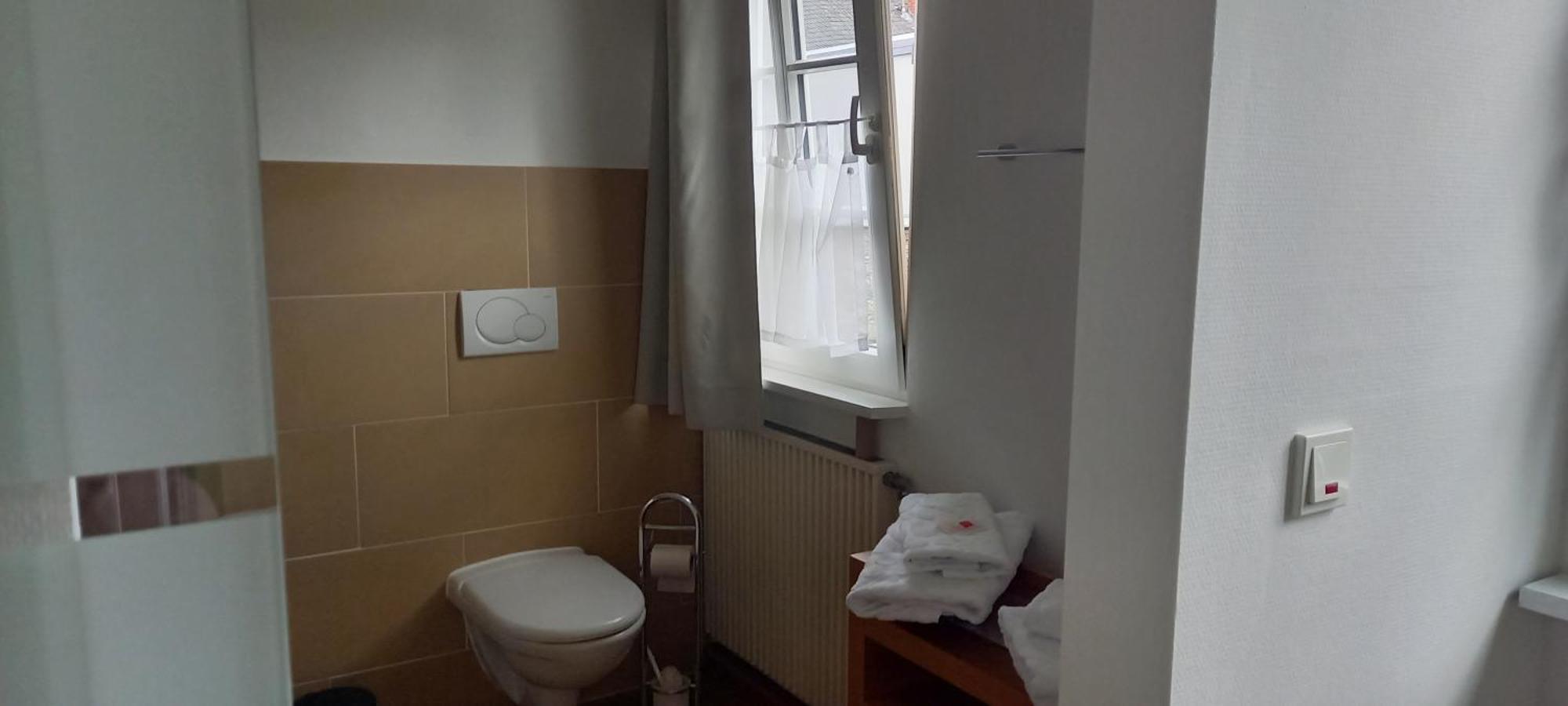Weingut Fehres Appartement Brauneberg Buitenkant foto